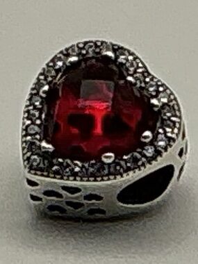Pandora Radiant Hearts Red Crystal Charm 925 ALE Sterling Silver